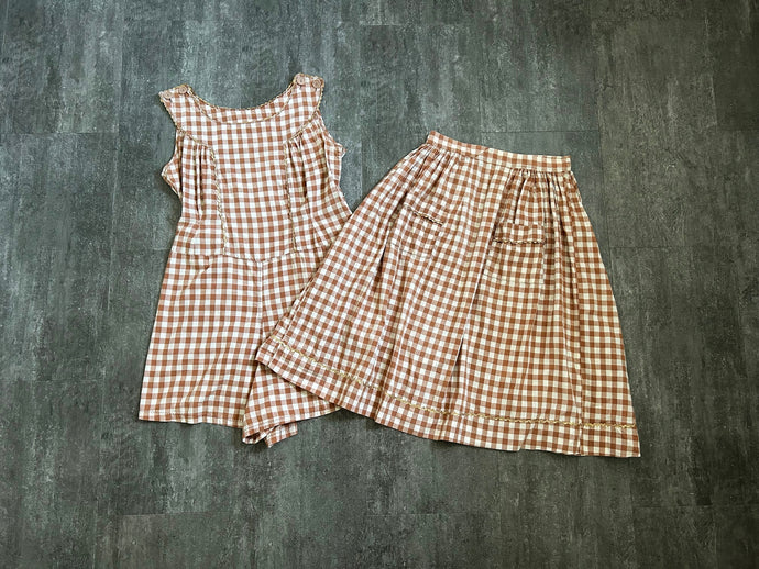 1940s 1950s playsuit set . vintage gingham playsuit . size m to l/xl