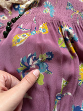 Load image into Gallery viewer, 1930s silk dress . vintage 30s dress . size m to m/l