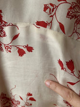 Load image into Gallery viewer, 1940s silk print dress . vintage 40s print dress . size small