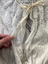 Load image into Gallery viewer, Antique corset cover . 1900s 1910s cotton and lace top . size xs to xs/s