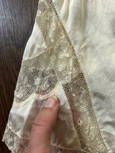 Load image into Gallery viewer, 1920s silk bloomers with ribbons and insertion lace . size xs to large