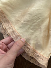Load image into Gallery viewer, 1930s silk satin bed jacket with inset lace . size small to large