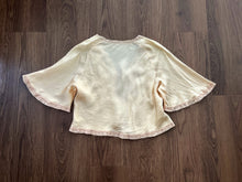 Load image into Gallery viewer, 1930s silk satin bed jacket with inset lace . size small to large