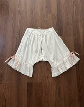 Load image into Gallery viewer, Antique bloomers . 1900s 1910s split leg drawers . size xs to m/l