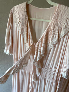 1930s 1940s blush pink silk satin gown . size large to xxl