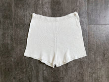 Load image into Gallery viewer, 1930s knit shorts . vintage cotton knit shorts . size m