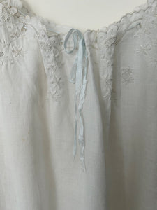 Antique linen chemise . vintage 1910s dress . size small to large