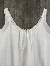 Load image into Gallery viewer, Antique linen chemise . vintage 1910s dress . size small to large