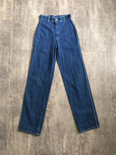 Load image into Gallery viewer, Vintage 1970s Levis . embroidered denim . 24-25 waist