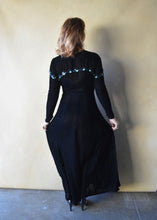 Load image into Gallery viewer, 1930s 1940s black velvet dress . vintage sequin dress . size xs