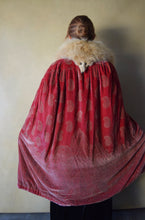 Load image into Gallery viewer, 1920s stenciled cape . vintage 20s silk velvet coat . one size