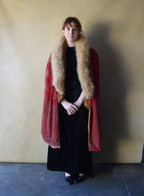 Load image into Gallery viewer, 1920s stenciled cape . vintage 20s silk velvet coat . one size