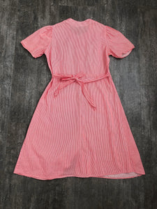 Vintage 1940s dress . striped 40s dress . size xl to xxl