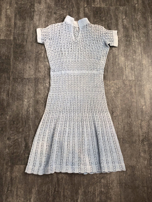 1930s crochet dress . vintage 30s dress . size m/l to xl