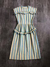 Load image into Gallery viewer, 1940s striped dress . vintage 40s dress . size s to s/m