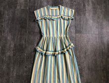 Load image into Gallery viewer, 1940s striped dress . vintage 40s dress . size s to s/m