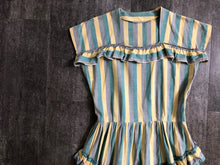 Load image into Gallery viewer, 1940s striped dress . vintage 40s dress . size s to s/m