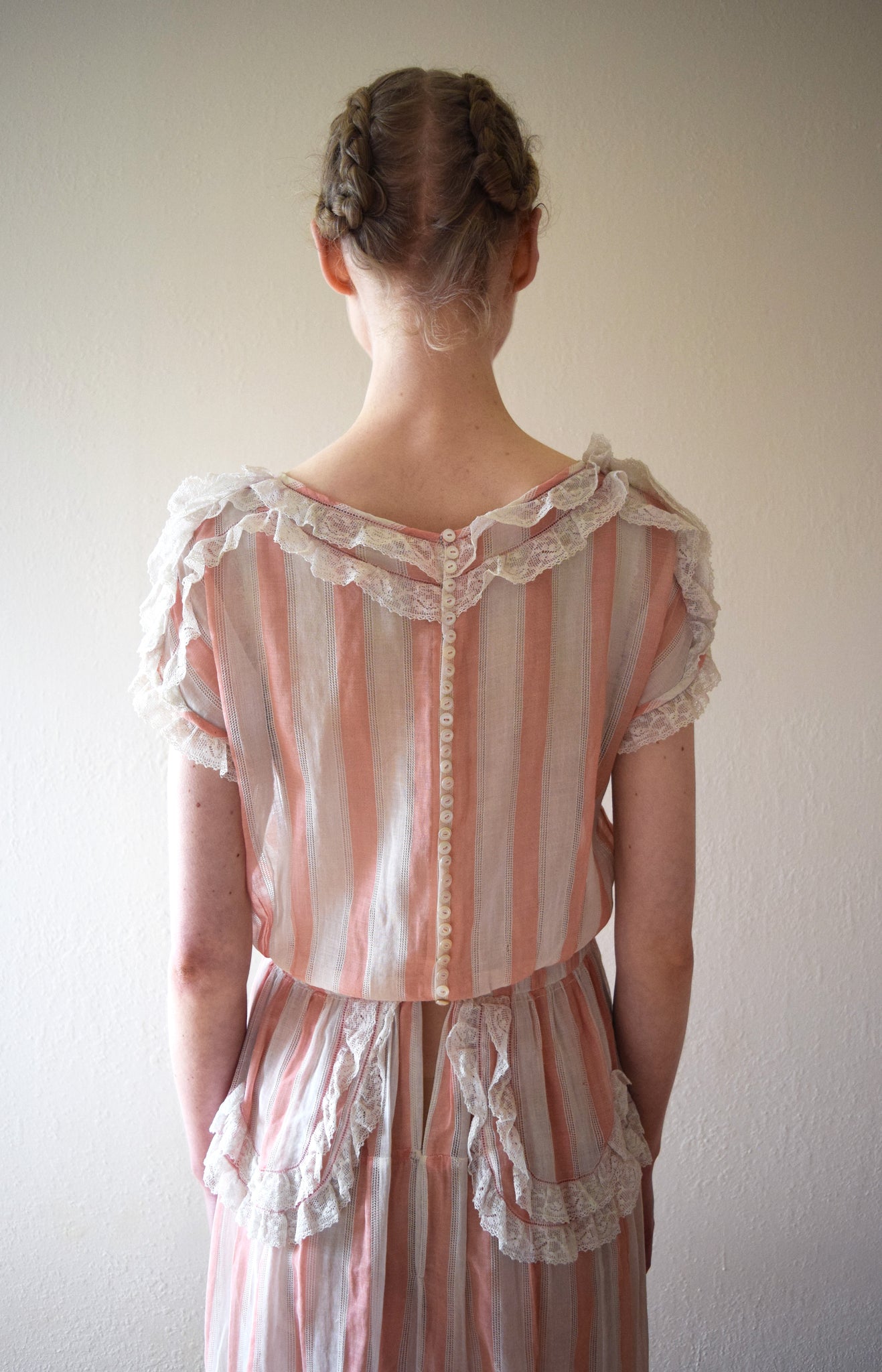 1920s lace dress shop