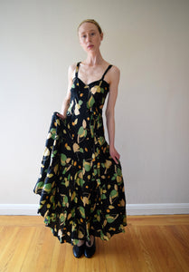 1930s silk gown . vintage 30s bias cut dress . size xs to small