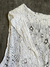 Load image into Gallery viewer, Antique Battenberg lace vest . tape lace top . flexible size