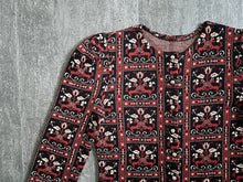 Load image into Gallery viewer, 1940s Catalina style cardigan . vintage 40s sweater . size xs to s