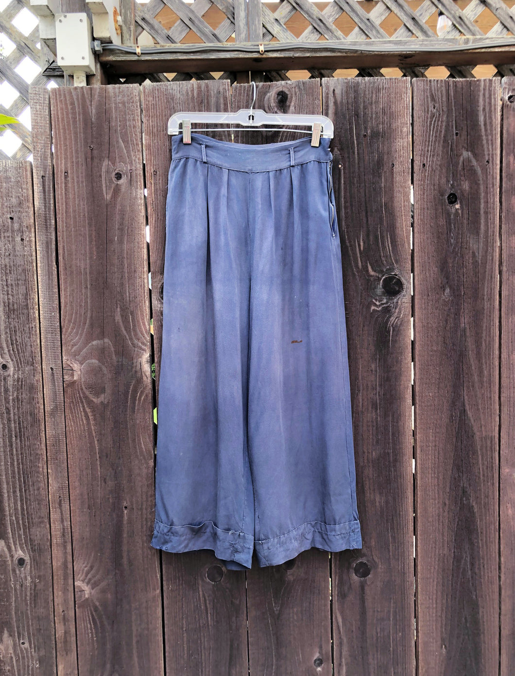 1940s rayon trousers . vintage 30s 40s pants . size medium