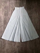Load image into Gallery viewer, Reproduction pants . 1930s style wide leg pants . size xs to s