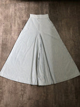 Load image into Gallery viewer, Reproduction pants . 1930s style wide leg pants . size xs to s