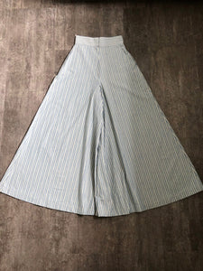 Reproduction pants . 1930s style wide leg pants . size xs to s