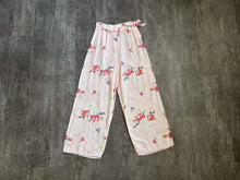 Load image into Gallery viewer, 1940s rayon pants . pink floral print pants . 23-25 waist