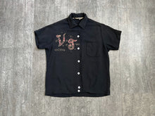 Load image into Gallery viewer, 1950s women&#39;s bowling shirt . vintage 50s top . size xs to s