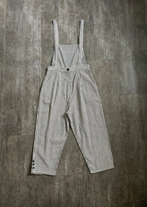 1940s 1950s overalls . striped cotton sportswear overalls . size s