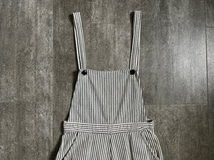 1940s 1950s overalls . striped cotton sportswear overalls . size s