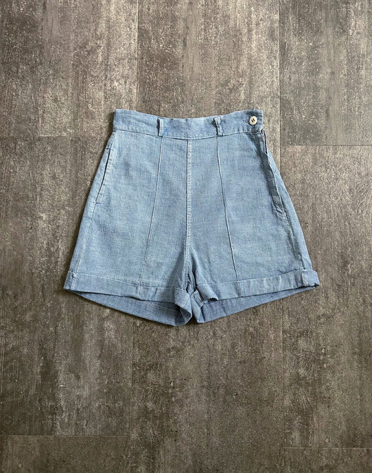 1950s pincheck shorts . vintage 50s blue shorts . 24-25 waist