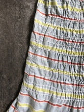 Load image into Gallery viewer, 1940s sun top . vintage 40s top . size s/m to l
