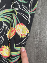 Load image into Gallery viewer, 1920s tulip print dress . vintage 20s dress . size xl to xxl