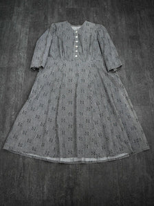 Antique calico dress . vintage gingham dress