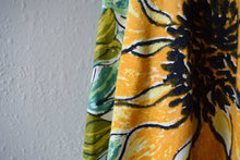 Load image into Gallery viewer, 1950s skirt . vintage 50s sunflower skirt