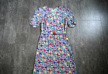 Load image into Gallery viewer, 1930s rayon dress . vintage late 30s floral print dress