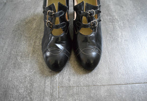 1920s shoes . vintage 20s Mary Jane heels