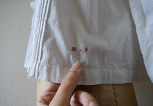 Load image into Gallery viewer, Antique cotton top . vintage white ruffled top