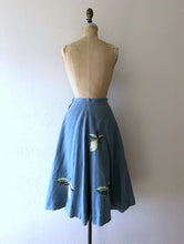 Load image into Gallery viewer, 1950s linen skirt . vintage 50s embroidered lemons skirt