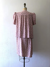 Load image into Gallery viewer, 1940s maternity set . vintage 40s cold rayon dress