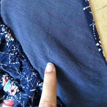 Load image into Gallery viewer, Vintage 1930s dress . 30s floral print dress