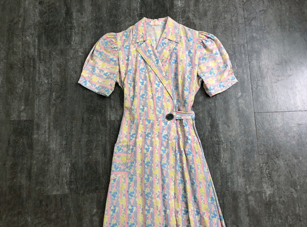 1930s dressing gown . vintage 30s house dress