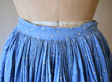 Load image into Gallery viewer, Antique calico skirt . vintage blue print skirt