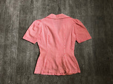 Load image into Gallery viewer, 1940s striped seersucker top . vintage 40s blouse . size s to s/m