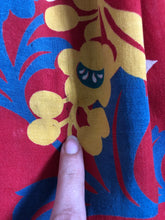 Load image into Gallery viewer, 1940s skirt . vintage 40s colorful skirt . size s to s/m