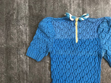 Load image into Gallery viewer, 1940s knit top . vintage 40s sweater . size xxs to s