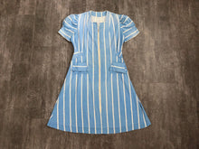 Load image into Gallery viewer, Vintage 1940s dress . 40s zip front dress . size large to l/xl